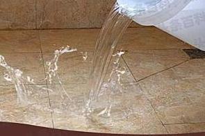 仙桃漏水维修 免砸砖防水材料该如何施工